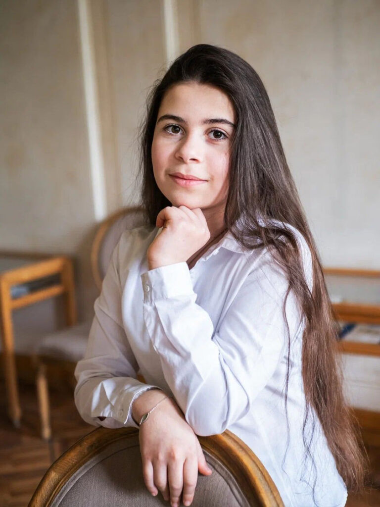 АЛИША БАЗИНСКАЯ