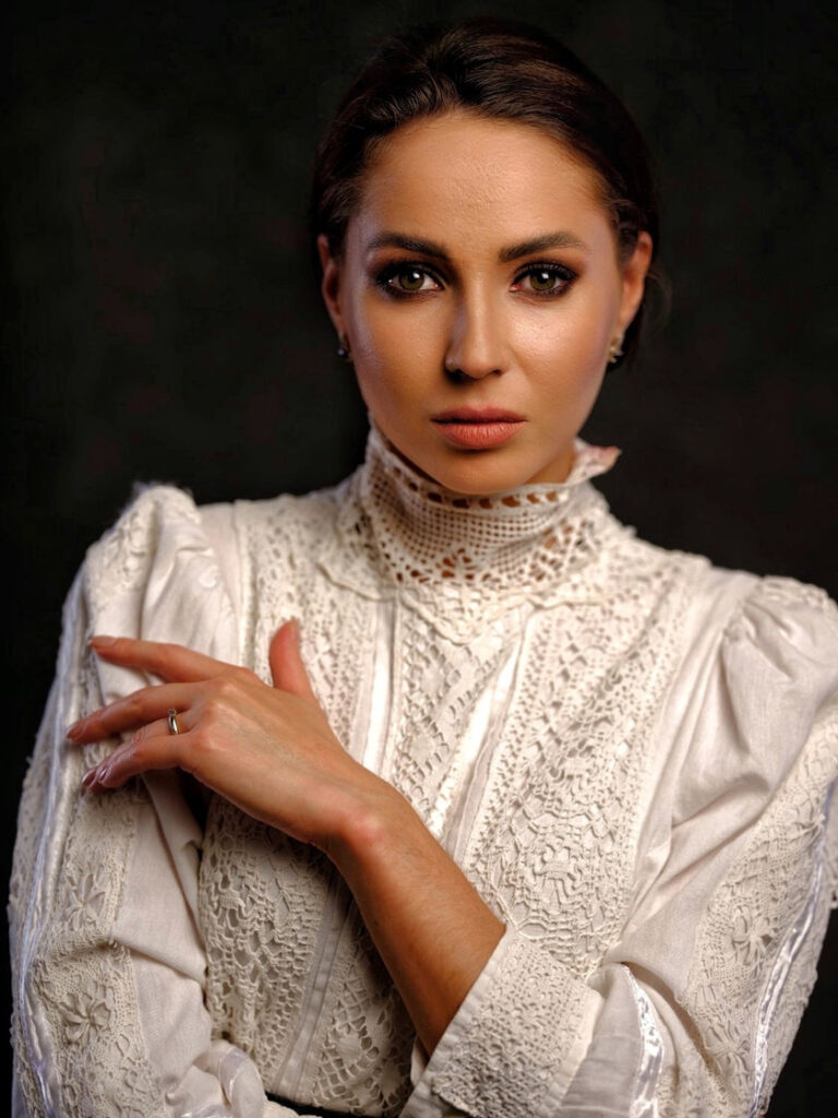 ЕЛИЗАВЕТА КАМЕРЛОХЕР